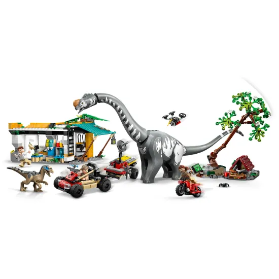 Picture of LEGO Jurassic World 76973 Raptor & Titanosaurus Tracking Mission