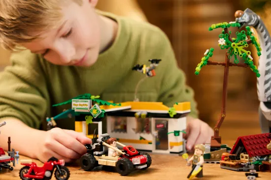 Picture of LEGO Jurassic World 76973 Raptor & Titanosaurus Tracking Mission