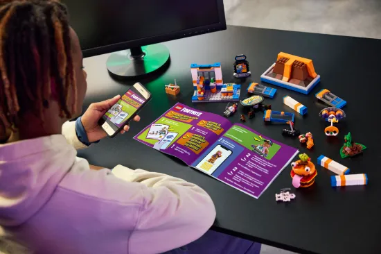 Picture of LEGO Fortnite 77076 Durrr Burger Restaurant