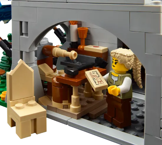 LEGO Icons 10332 Medieval Town Square
