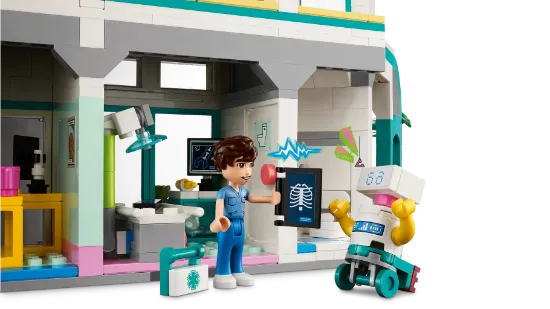 LEGO Friends 42621 Heartlake City Hospital Set