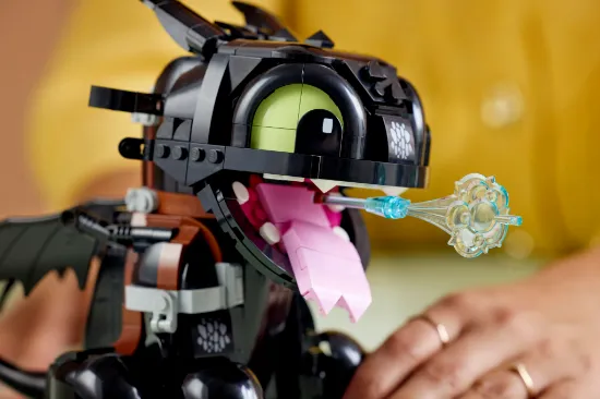 Picture of LEGO Icons 10375 How to Train Your Dragon: Toothless