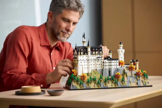 Picture of LEGO Architecture 21063 Neuschwanstein Castle