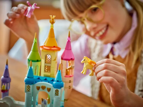 Picture of LEGO Creator 31175 Unicorn Castle