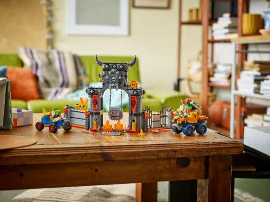 Picture of LEGO Super Mario 72039: Mario Kart – Bowser's Castle