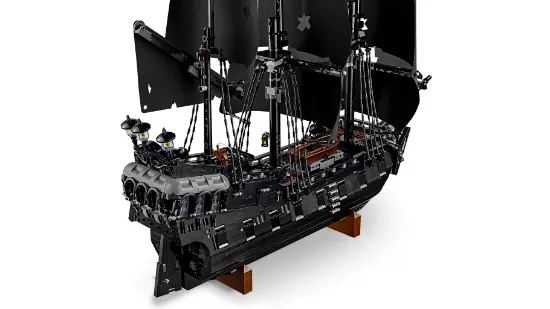 Picture of LEGO Icons 10365 Captain Jack Sparrow’s Pirate Ship