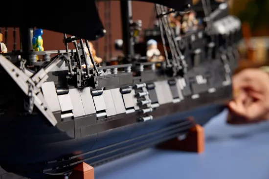 Picture of LEGO Icons 10365 Captain Jack Sparrow’s Pirate Ship