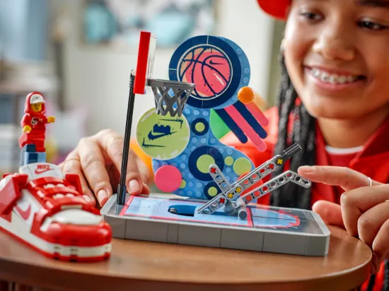 Picture of LEGO Nike 43021 Dunk Trickshot