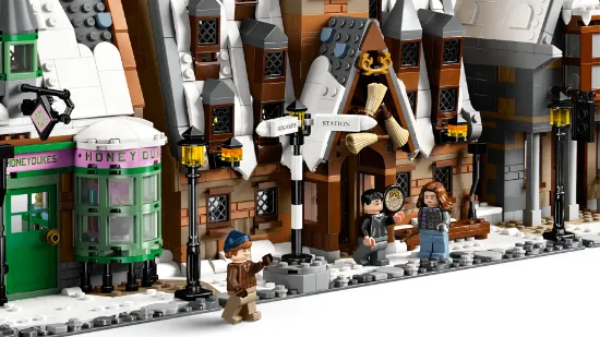 Picture of LEGO Harry Potter76457  Hogsmeade™ Village – Collectors' Edition