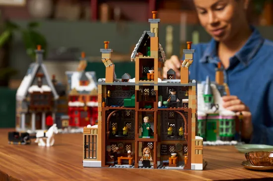 Picture of LEGO Harry Potter76457  Hogsmeade™ Village – Collectors' Edition