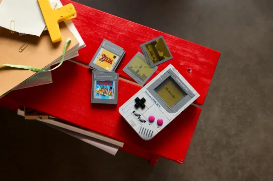 playing LEGO Super Mario 72046 Game Boy