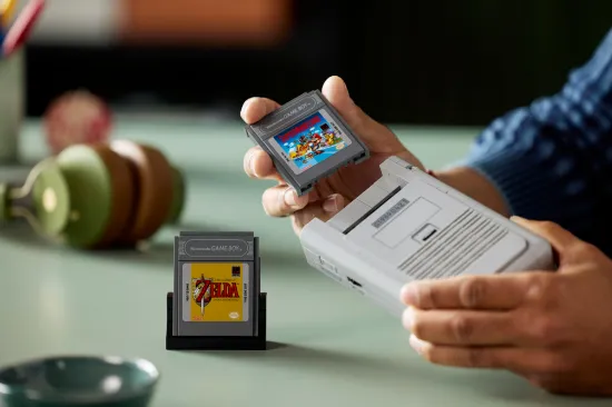 playing LEGO Super Mario 72046 Game Boy