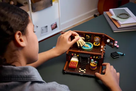 Picture of LEGO Wednesday 76785 Thing’s Apartment