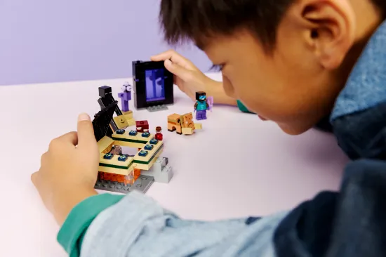 Picture of LEGO Minecraft 21584 Nether & End Portal Journey