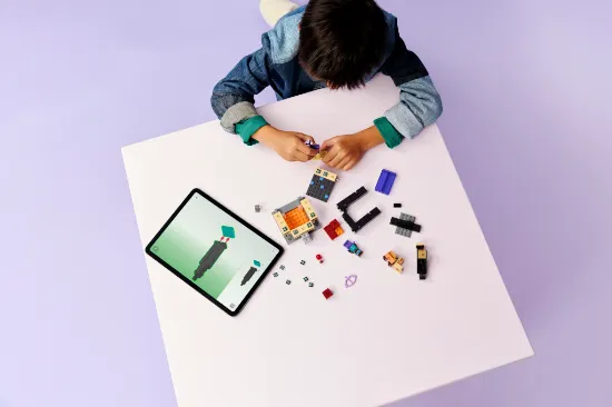 Picture of LEGO Minecraft 21584 Nether & End Portal Journey