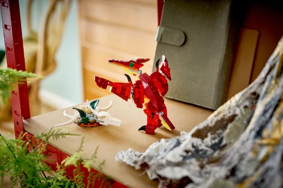 Picture of LEGO Creator 31379 Fierce Dinosaur