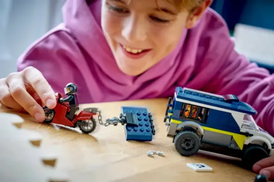 Picture of LEGO City 60479 Police Prisoner Transport Van