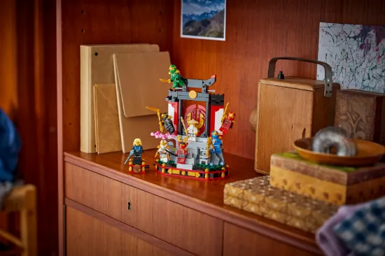 Picture of LEGO NINJAGO 71866 Ninja Character Display 15th Anniversary