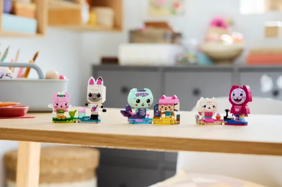 Picture of LEGO Gabby's Dollhouse 11215 Gabby’s Brick-Built Cat Friends