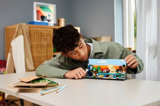 Picture of LEGO Minecraft 21589 Mini Biomes