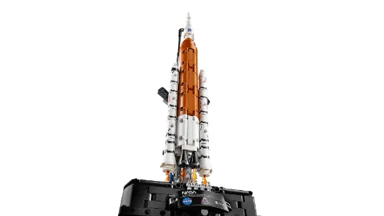 Picture of LEGO Technic 42221 NASA Artemis Space Launch System Rocket