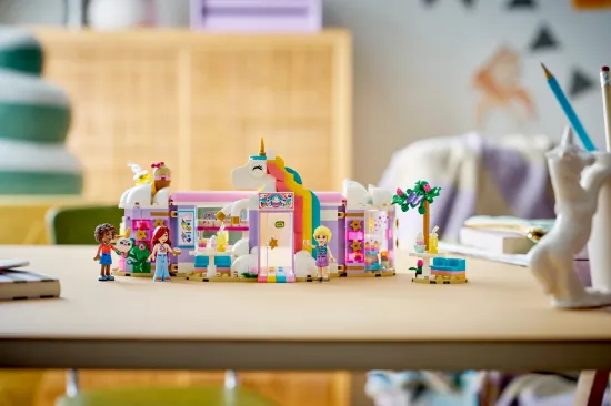 Picture of LEGO Friends 42684 Unicorn Dream Café