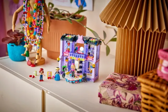 Picture of LEGO Friends 42685 Heartlake City Fashion Show