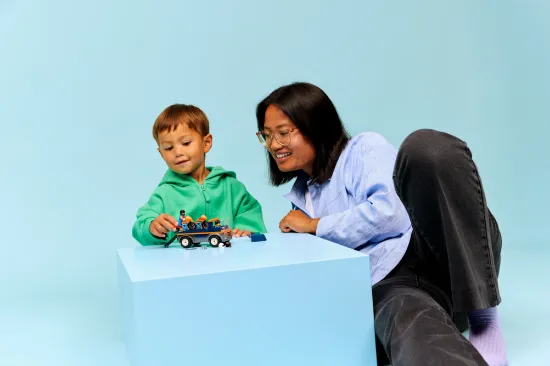 Picture of LEGO City 60491 Motorcycle Transporter