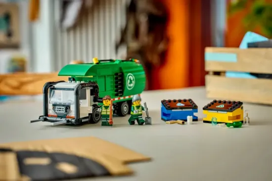 Picture of LEGO City 60495 Recycling Truck