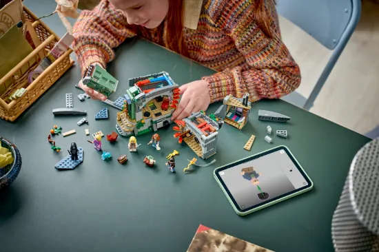 Picture of LEGO Harry Potter 76467 Luna Lovegood’s House