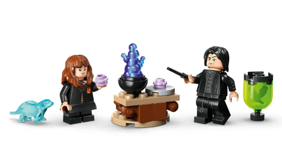 Picture of LEGO Harry Potter 76464 Cauldron: Secret Potions Classroom