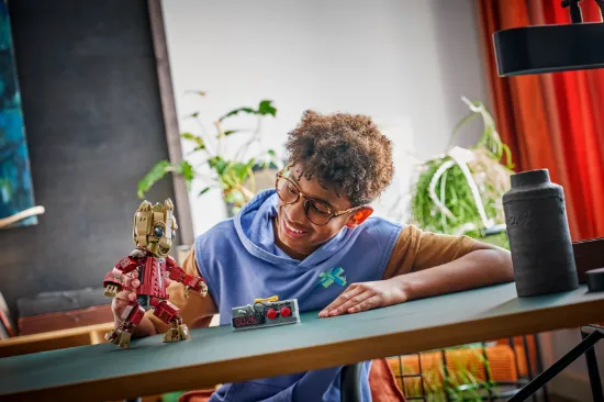 Picture of LEGO MARVEL 76341 Marvel Ravager Jumpsuit Groot