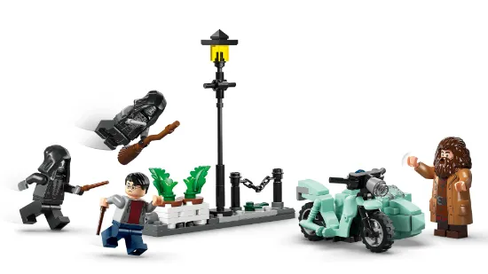 Picture of LEGO Harry Potter 76459 Hagrid™ & Harry’s Privet Drive Escape