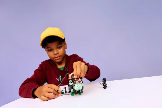 Picture of LEGO Harry Potter 76459 Hagrid™ & Harry’s Privet Drive Escape