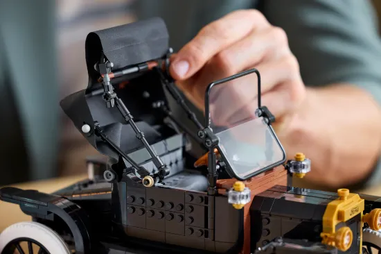 Picture of LEGO Icons 11376 Ford Model T