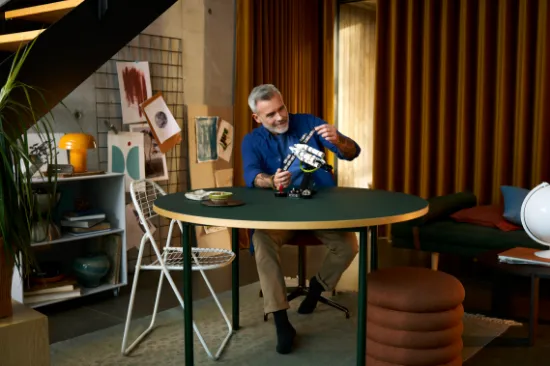 Picture of LEGO Icons 11389 Project Hail Mary