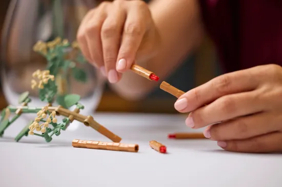 Picture of LEGO Botanicals 11502 Sunflower Bouquet