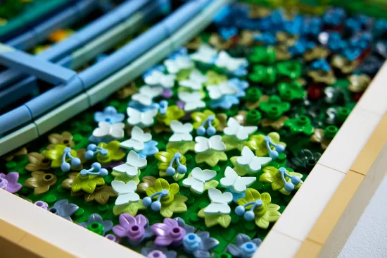 Picture of LEGO Art 31220 Claude Monet – Bridge over a Pond of Water Lilies