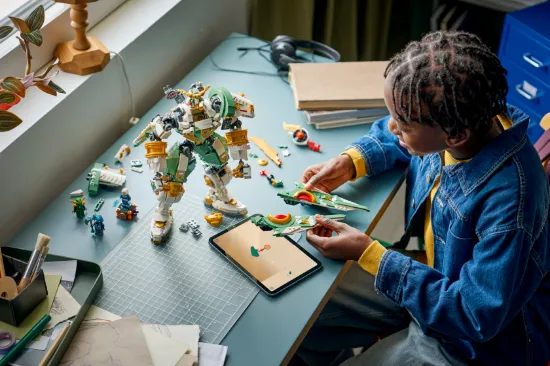 Picture of LEGO Ninjago 71860 Lloyd’s Titan Mech 15th Anniversary