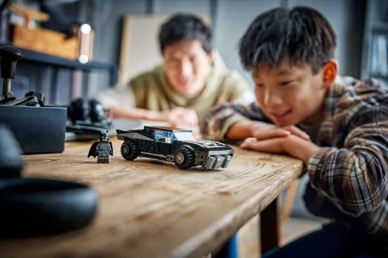 Picture of LEGO Super Heroes DC 76332 The Batman™ Batmobile™