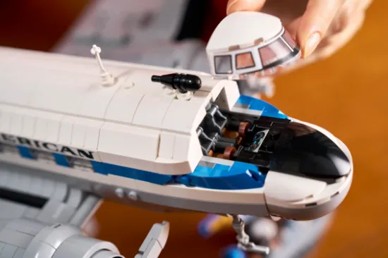 Picture of LEGO Icons 11378 Douglas™ DC-3™ PAN AM® Airliner