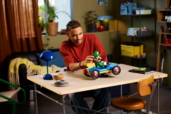 Picture of LEGO Super Mario 72050 Mario Kart™ – Luigi & Mach 8