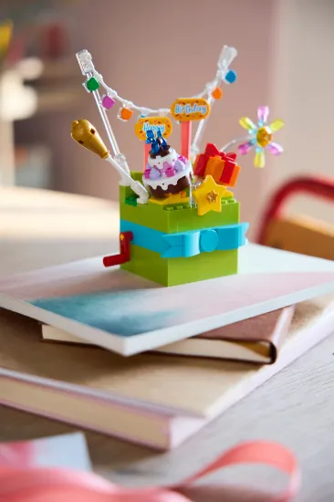 Picture of LEGO 40871 Gift Box Celebration