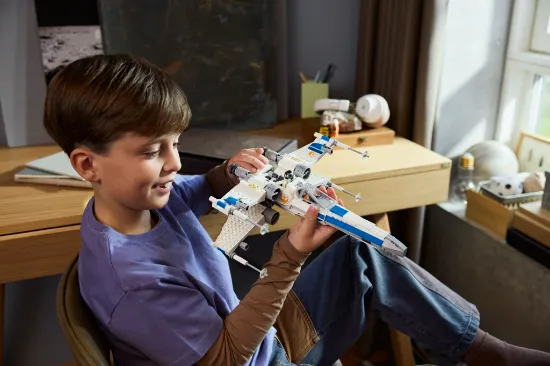 Picture of LEGO Star Wars 75460 New Republic X-Wing Starfighter™