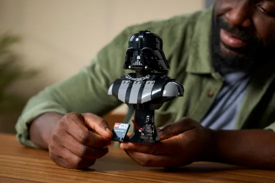 Picture of LEGO Star Wars 75439 Darth Vader™ Bust