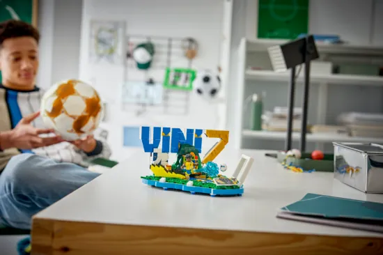 Picture of LEGO Editions 43027 Vini Jr. – Soccer Highlights