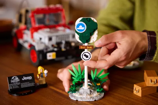 Picture of LEGO Jurassic World 77984 Jurassic Park Jeep® Wrangler