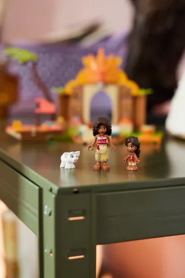 Picture of LEGO Disney 43282 Moana Village House & Boat