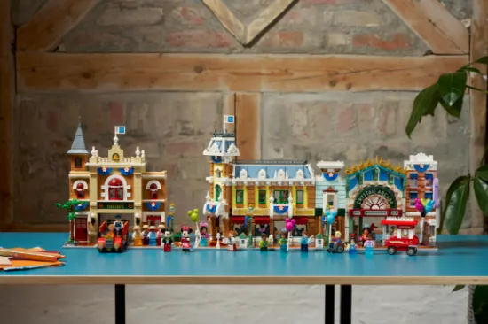 Picture of LEGO Disney 43302 Main Street, U.S.A.
