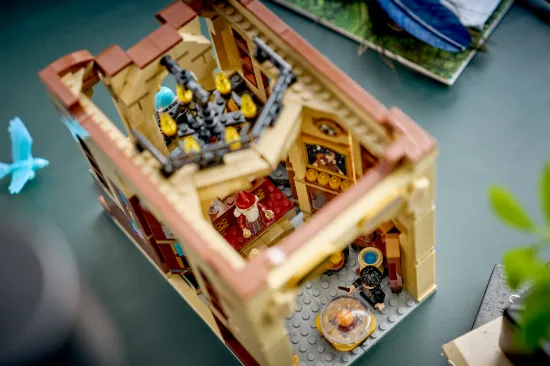 Picture of LEGO Harry Potter 76478 Book Nook: Dumbledore’s Office